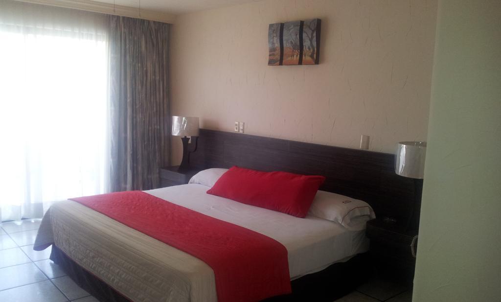 Hotel Real Del Sol クエルナバカ エクステリア 写真