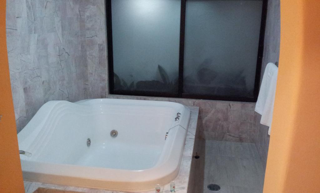 Hotel Real Del Sol クエルナバカ エクステリア 写真