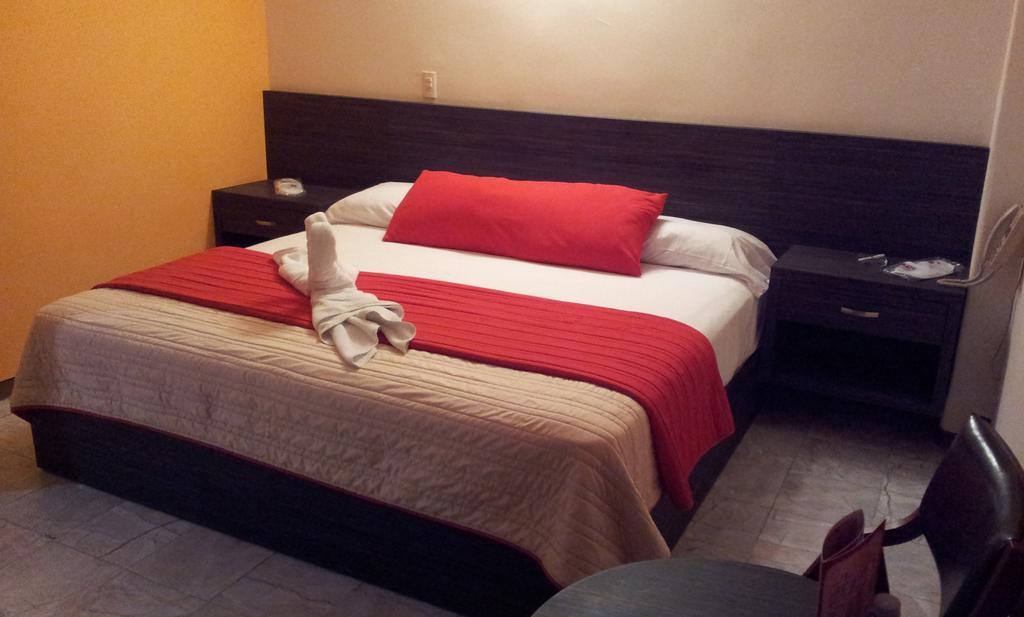 Hotel Real Del Sol クエルナバカ エクステリア 写真